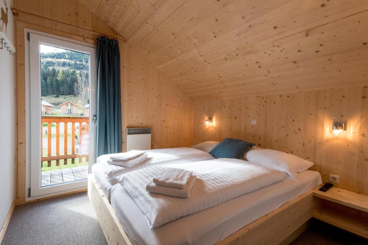 Hirsch Chalet Sankt Lorenzen ob Murau Exterior photo