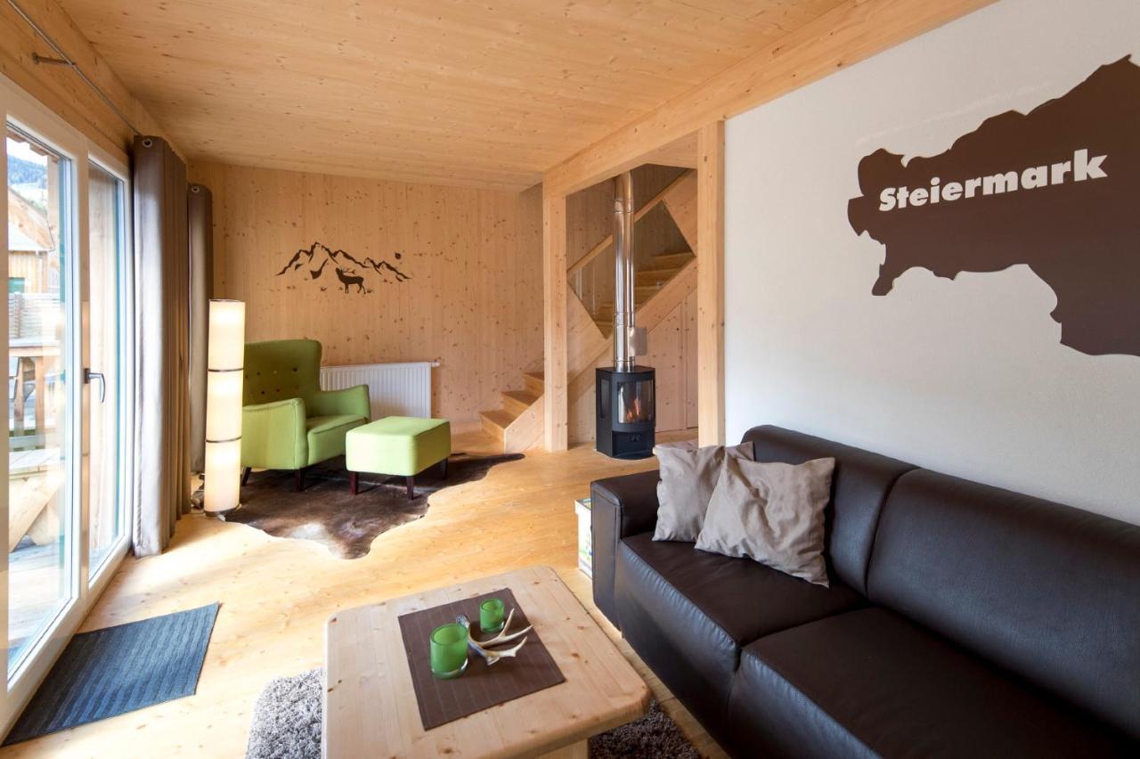 Hirsch Chalet Sankt Lorenzen ob Murau Exterior photo
